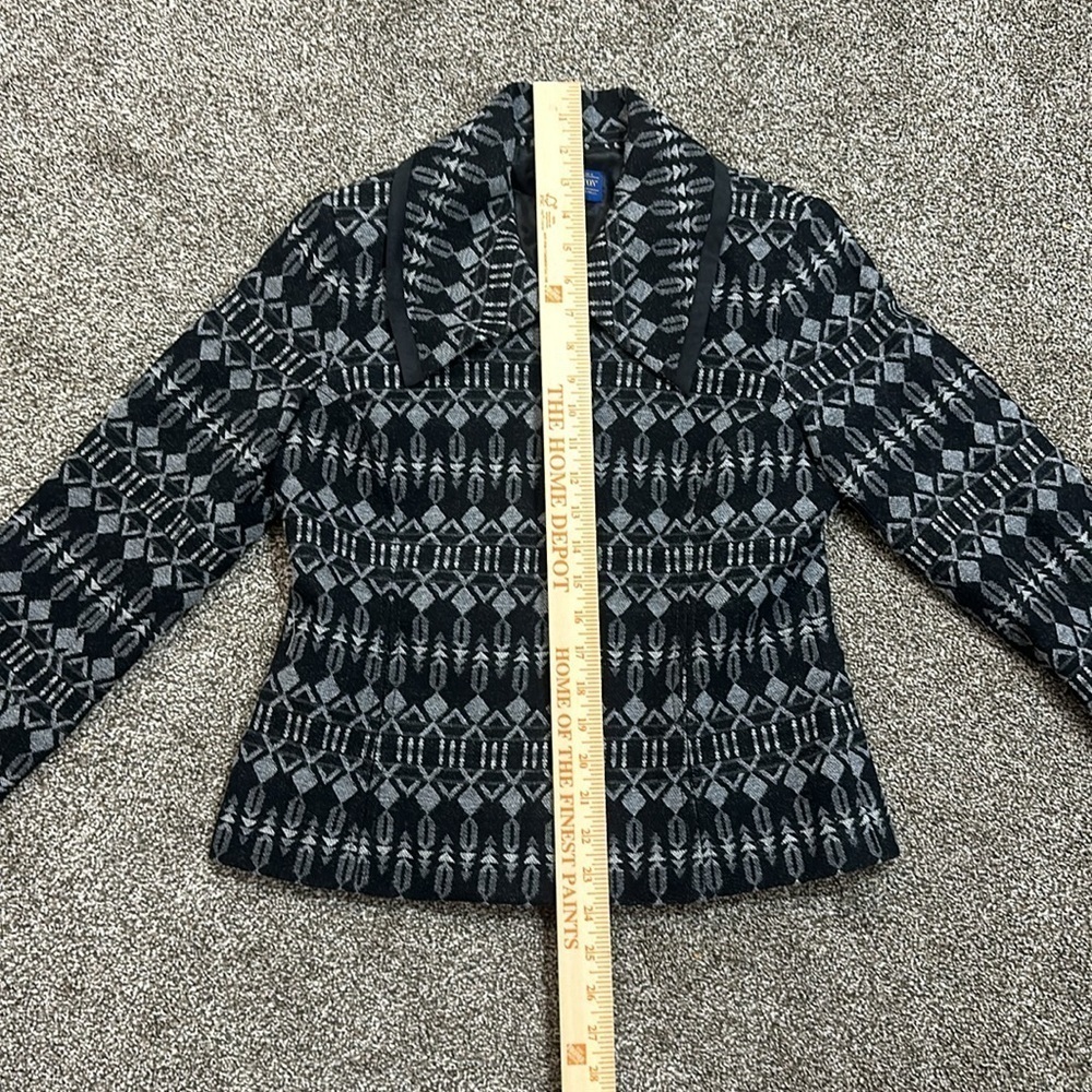 Pendleton virgin wool Aztec houndstooth jacket. Small petite - Picture 4 of 9